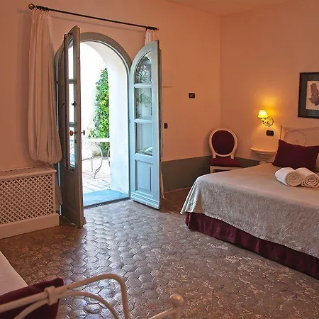 Hotel La Salina Borgo Di Mare 4*